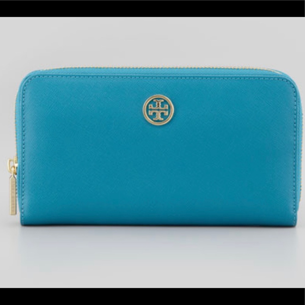 NWT Tory Burch continental wallet